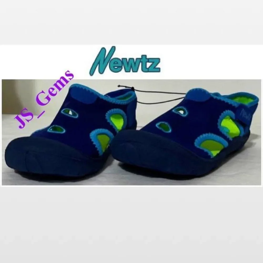 New Kid Boy Size 13/1 Blue Water Shoes